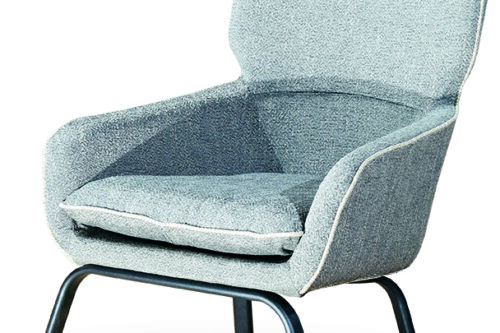 Τετράγωνη πολυθρόνα με μεταλλικά πόδια